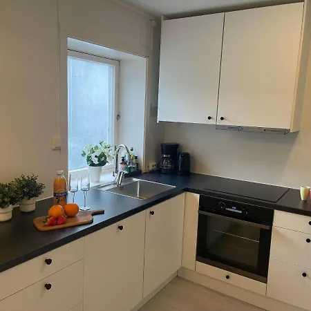 Romslig Sentralt I Sentrum